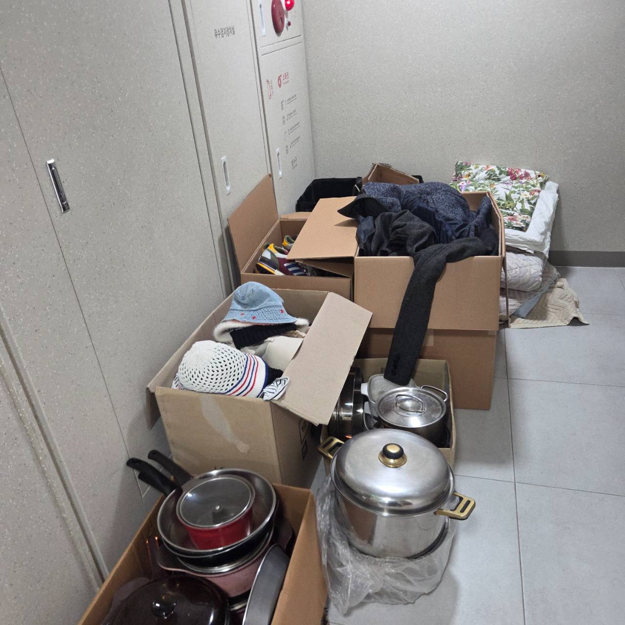 마포구 마포구 헌옷수거, 봉투가 여러 개라면? 집 앞 방문수거로 간편하게 정리하세요, 망원·성산·상암·공덕 방문수거 안내 수거 현장 사진 1
